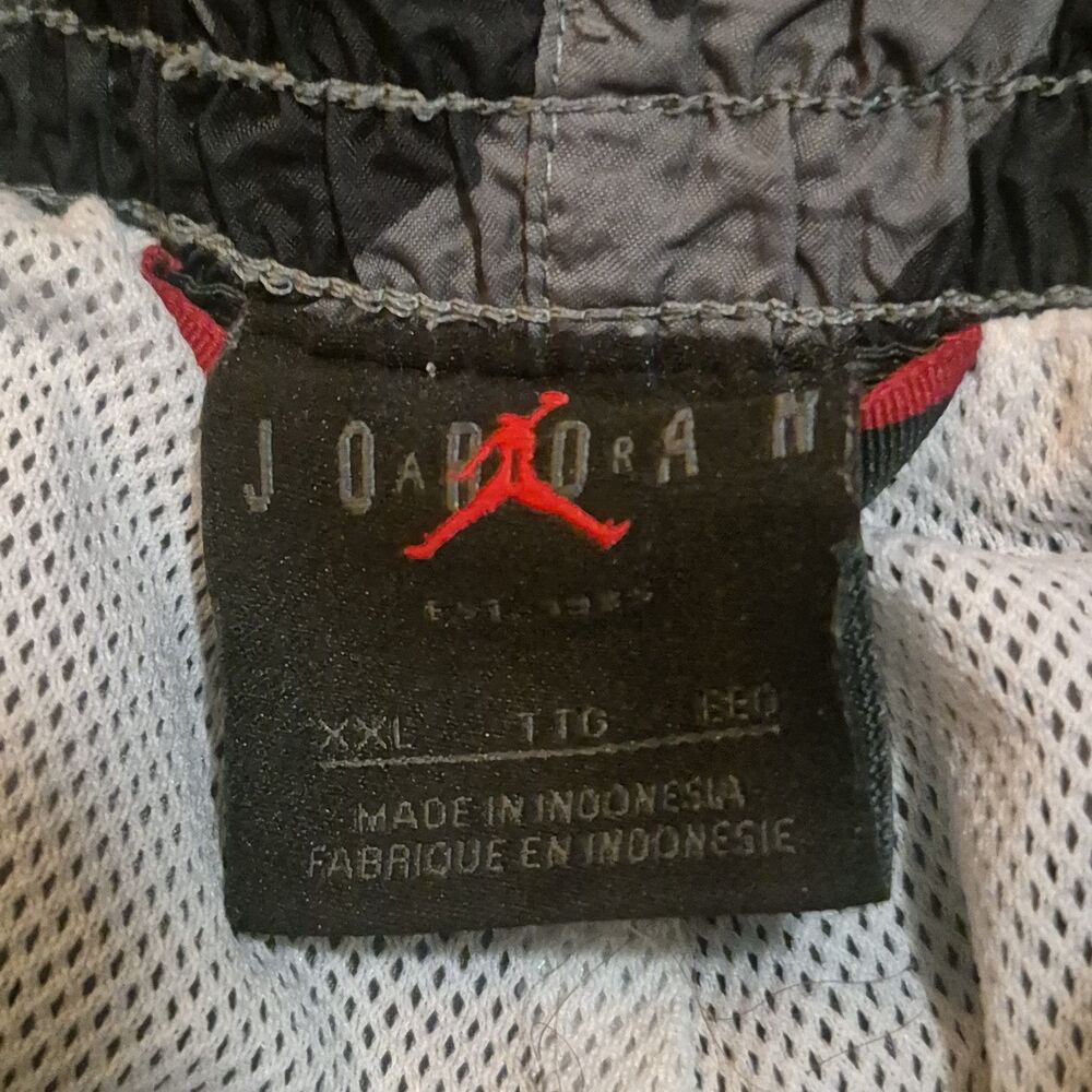 Jordan Jumpman Poolside Shorts Mens 2XL Grey Black Splatter Nylon - Picture 2 of 8